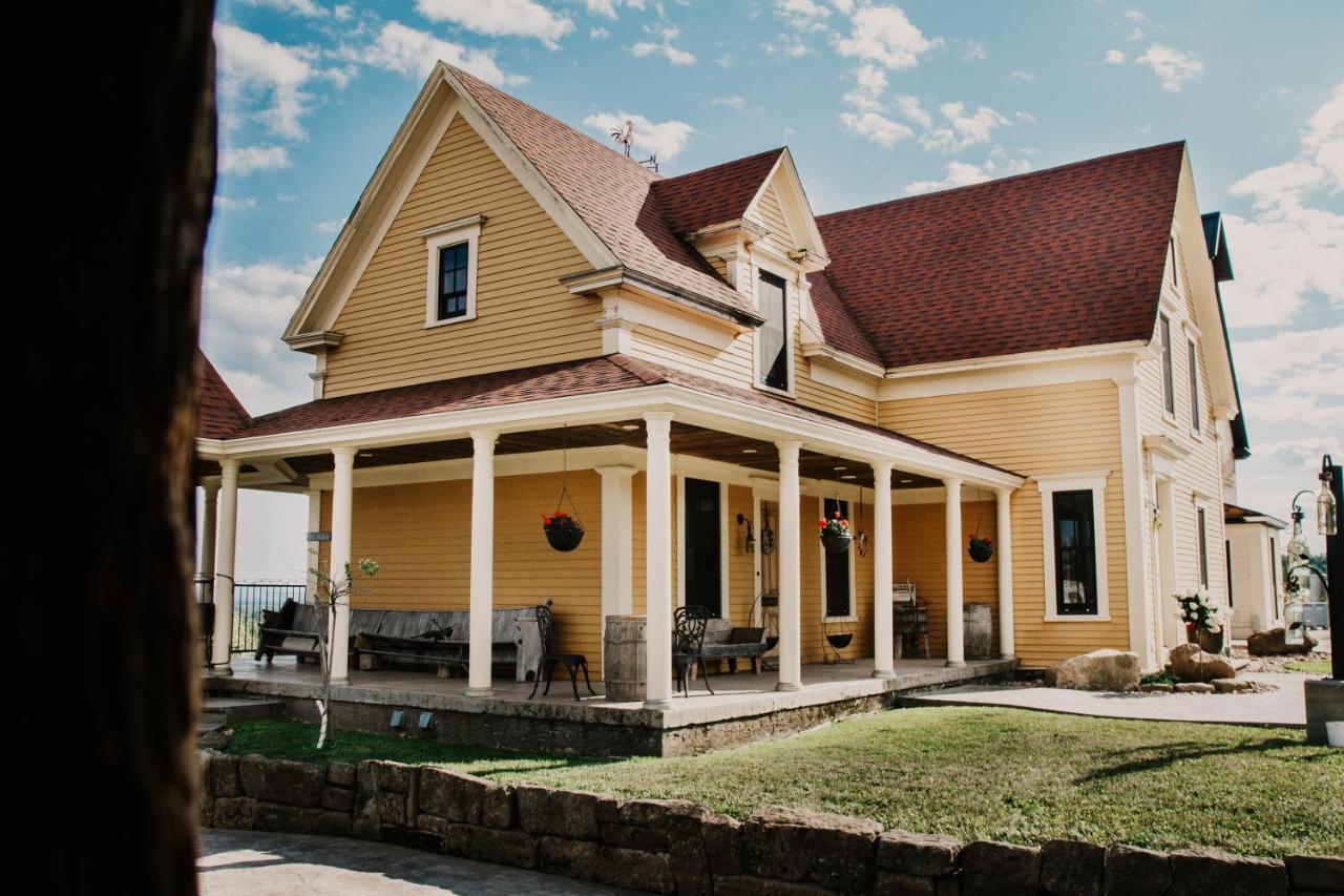 Magnetic Hill Winery Hotel Moncton Exterior photo